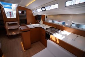 Sun Odyssey 410