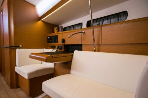 Sun Odyssey 449