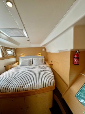 Lagoon 440