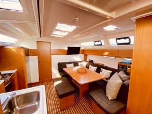Bavaria Cruiser 46 Style