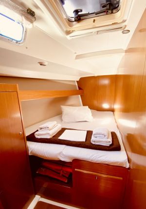 Cyclades 50.5