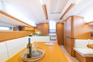 Sun Odyssey 449