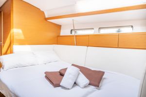 Sun Odyssey 449