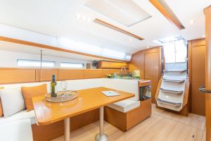 Sun Odyssey 449