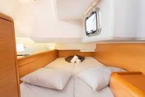Sun Odyssey 449