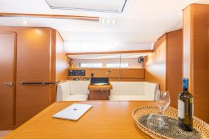 Sun Odyssey 449