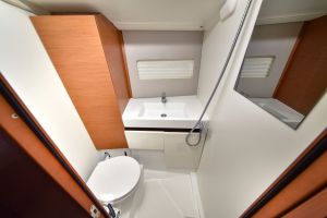 Sun Odyssey 490