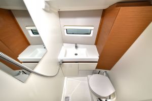 Sun Odyssey 490