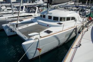 Lagoon 380