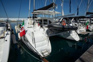 Lagoon 380