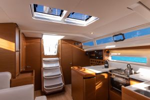 Sun Odyssey 440
