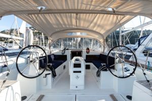 Sun Odyssey 440