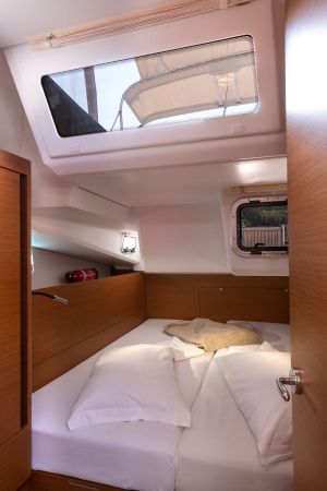 Sun Odyssey 440