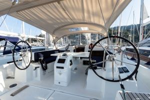 Sun Odyssey 440