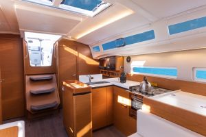 Sun Odyssey 410