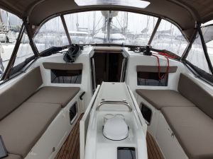 Sun Odyssey 410