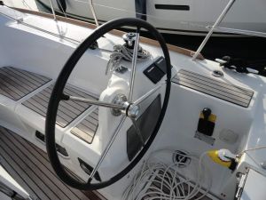 Sun Odyssey 349