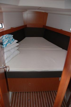 Bavaria Cruiser 37