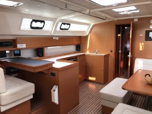Bavaria Cruiser 51