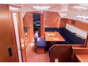 Bavaria Cruiser 40