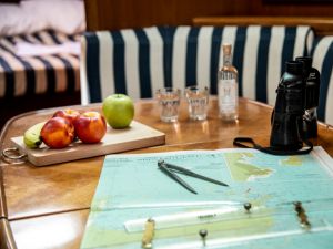 Oceanis 473