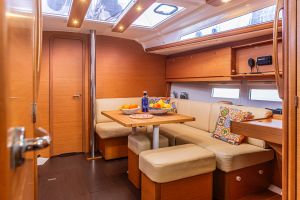 Dufour 390 GL