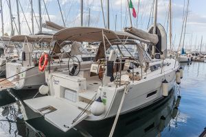 Dufour 390 GL