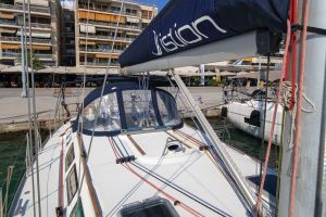 Sun Odyssey 43