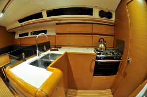 Sun Odyssey 439