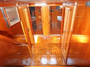 Motor sailer