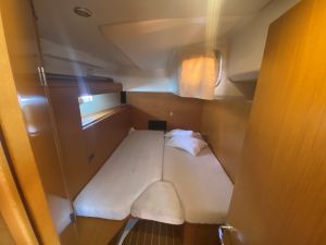 Jeanneau 53