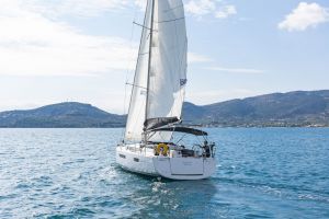 Sun Odyssey 440