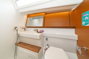 Sun Odyssey 440