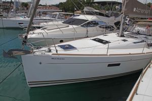 Sun Odyssey 469
