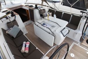 Sun Odyssey 469