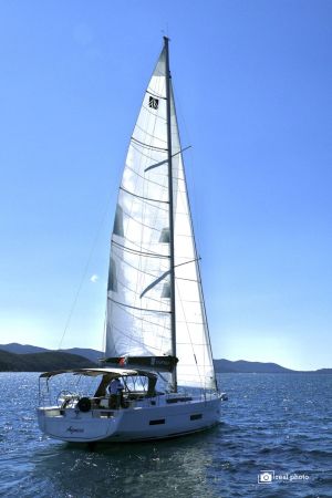 Dufour 530