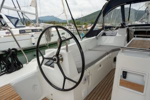 Oceanis 34.1