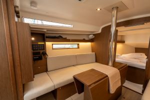 Oceanis 34.1