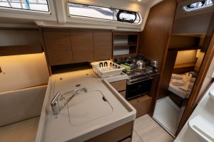 Oceanis 34.1