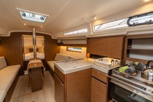 Oceanis 34.1