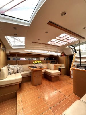 Jeanneau 57