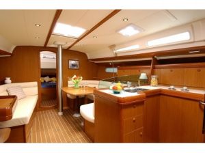 Sun Odyssey 42i