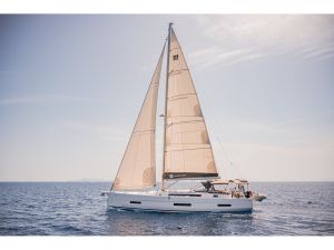 Dufour 530