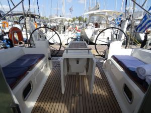 Oceanis 38