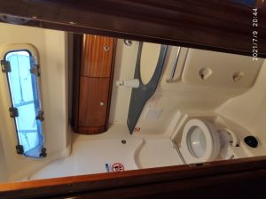Bavaria 44