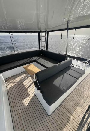 Lagoon 51