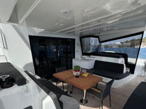 Lagoon 51