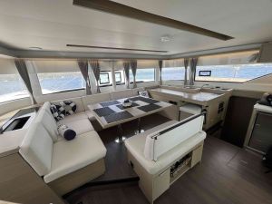 Lagoon 51