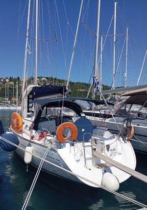 Sun Odyssey 37