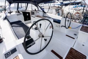 Oceanis 38.1